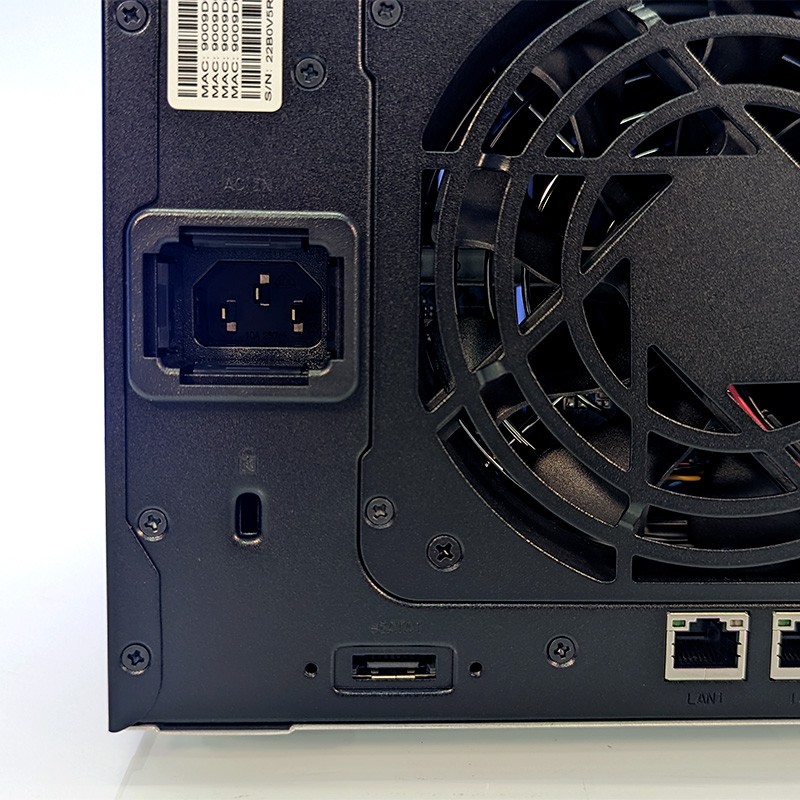 Synology DS1823xs+ Almacenamiento NAS - 39410