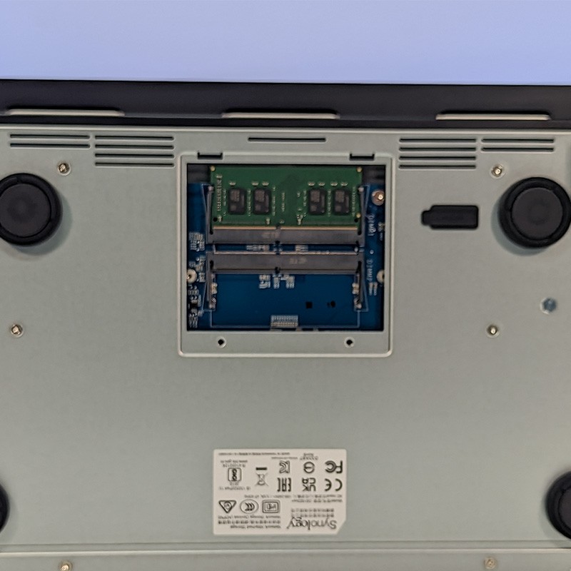 Synology DS1823xs+ Almacenamiento NAS - 39417