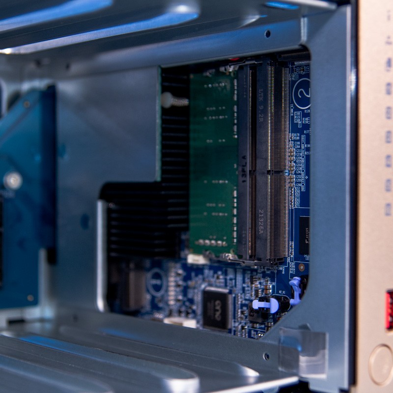 TS-664 NAS 6 bahías - Intel Celeron N5105/N5095 4 núcleos 2 GHz (hasta 2.9GHz), 4GB DDR4 (max 16GB) - 38695