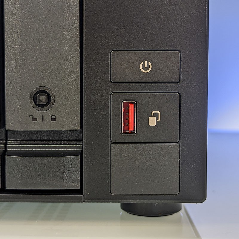 TVS-h874-i5-32G NAS 8 Bahías - 39482